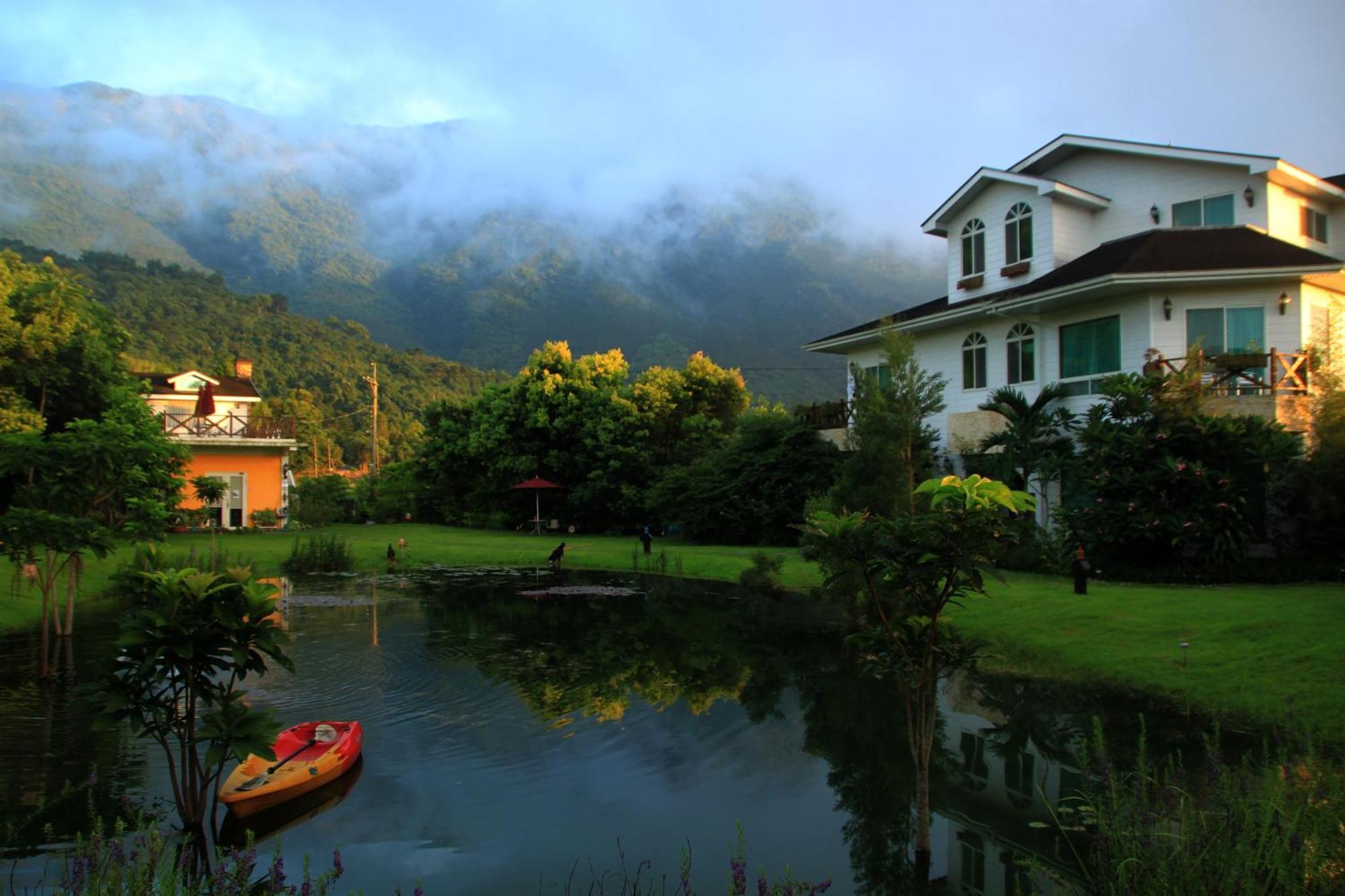 Tree Lake B&B Hualien Shuhu エクステリア 写真